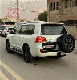 تويوتا لاندكروزر